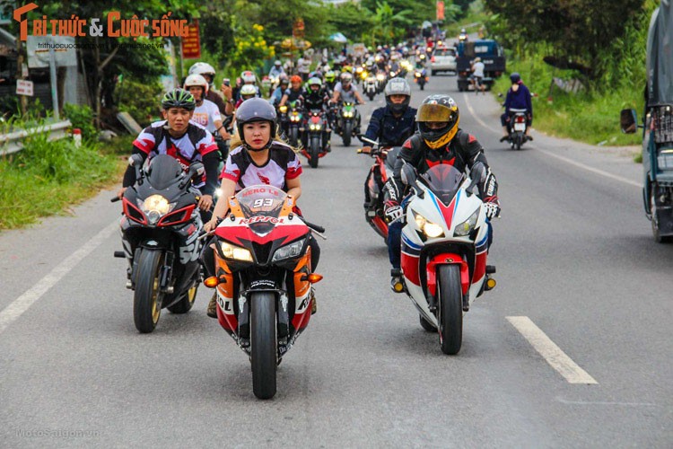 Hang tram xe moto khung hoi ngo tai Can Tho-Hinh-9